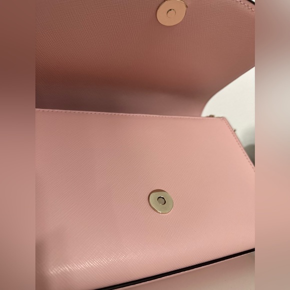 Kate Spade Carson Crossbody - Picture 5 of 8